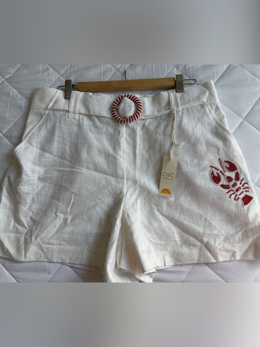 C&C California White Linen Shorts with Red Beaded Lobster Embroidery Sz XL 12-16
